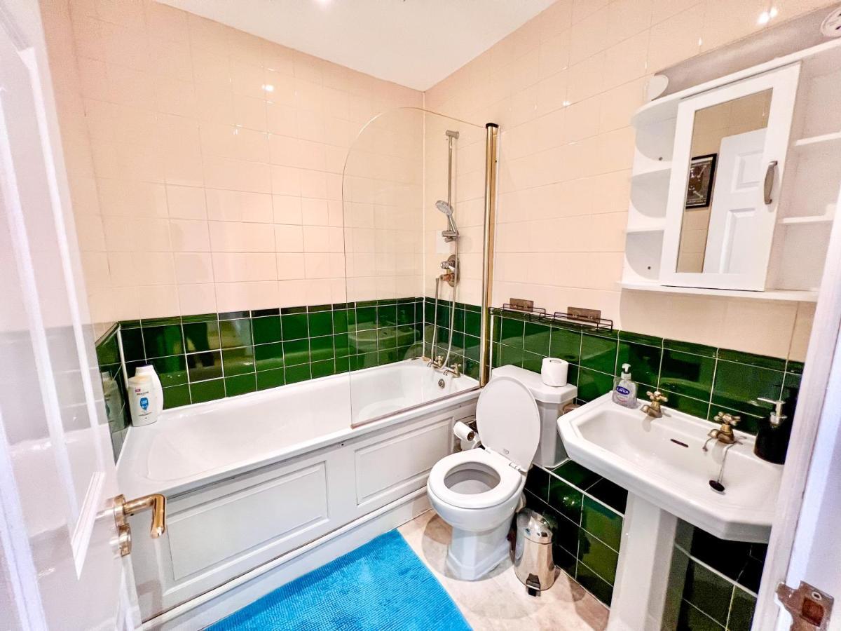 Deluxe Entire Apartment Between Covent Garden And St Pauls Cathedral 런던 외부 사진
